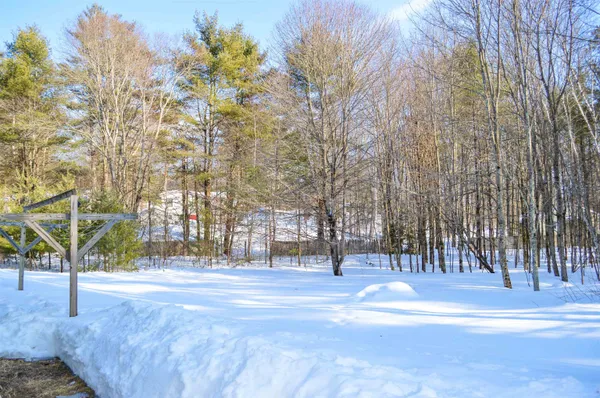 $400,000 | 139 Squantum Road, Jaffrey, NH 03452