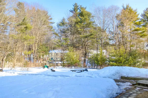 $400,000 | 139 Squantum Road, Jaffrey, NH 03452