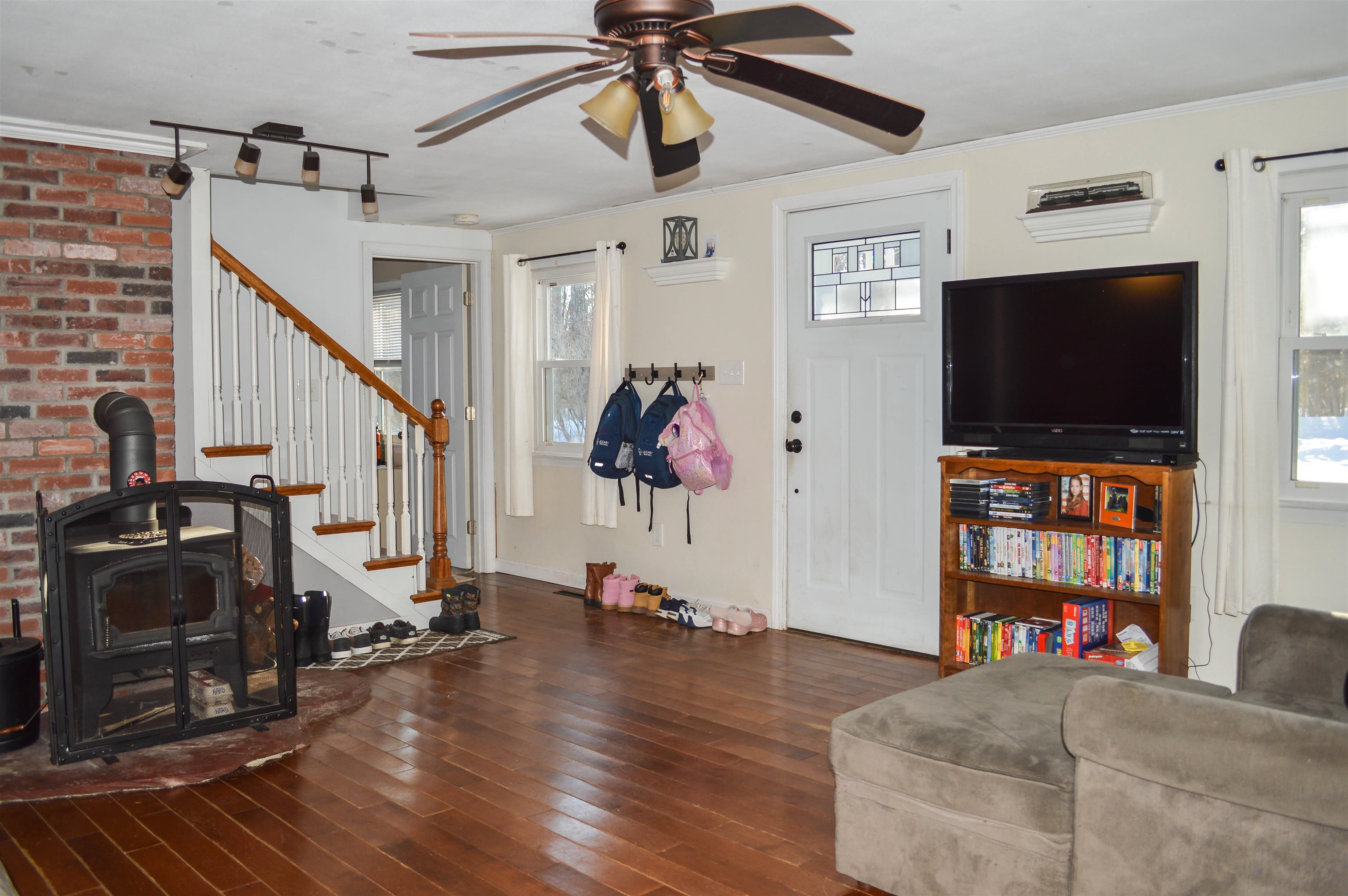 139 Squantum Road Jaffrey, NH 03452 - Photo 5 of 21