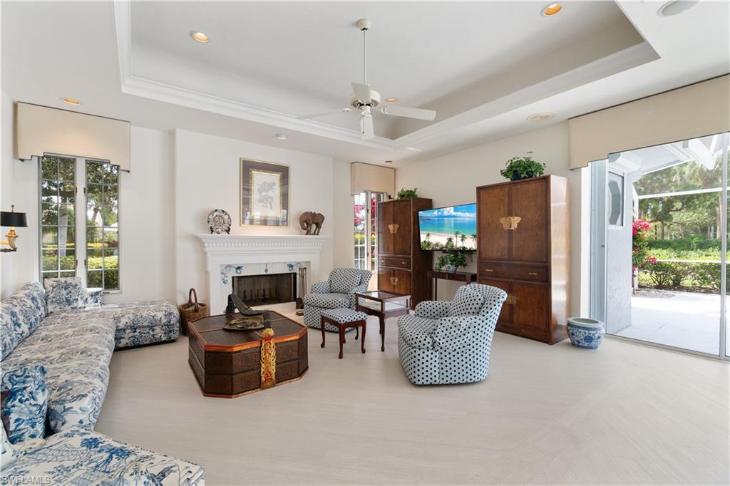 798 Brentwood Point Naples, FL 34110 - Photo 6 of 50