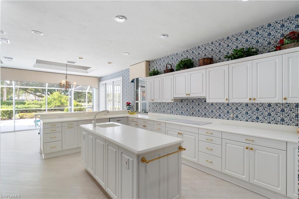 798 Brentwood Point Naples, FL 34110 - Photo 10 of 50