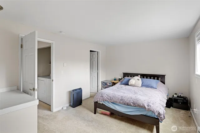 $998,800 | 1518 Northeast 195th Street, Lake Forest Park, WA 98155