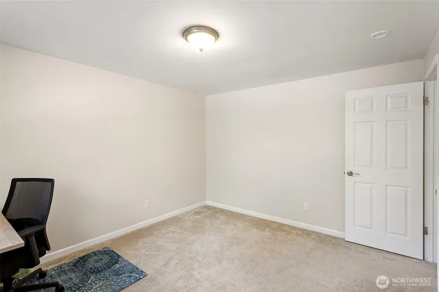 $998,800 | 1518 Northeast 195th Street, Lake Forest Park, WA 98155