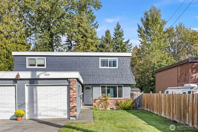 $998,800 | 1518 Northeast 195th Street, Lake Forest Park, WA 98155