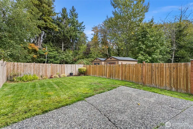 $998,800 | 1518 Northeast 195th Street, Lake Forest Park, WA 98155