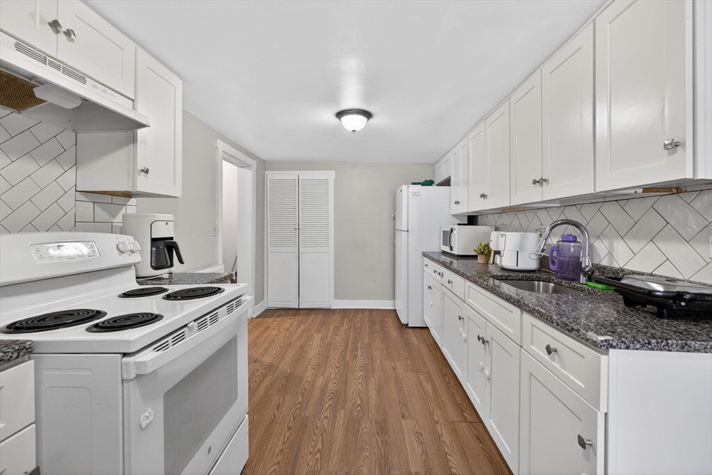 227 Riverbend Street Athol, MA 01331 - Photo 21 of 35