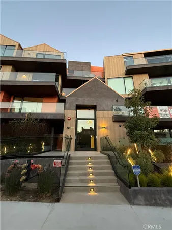 $11,000 | 1618 Hilts Avenue, Unit 103, Los Angeles, CA 90024