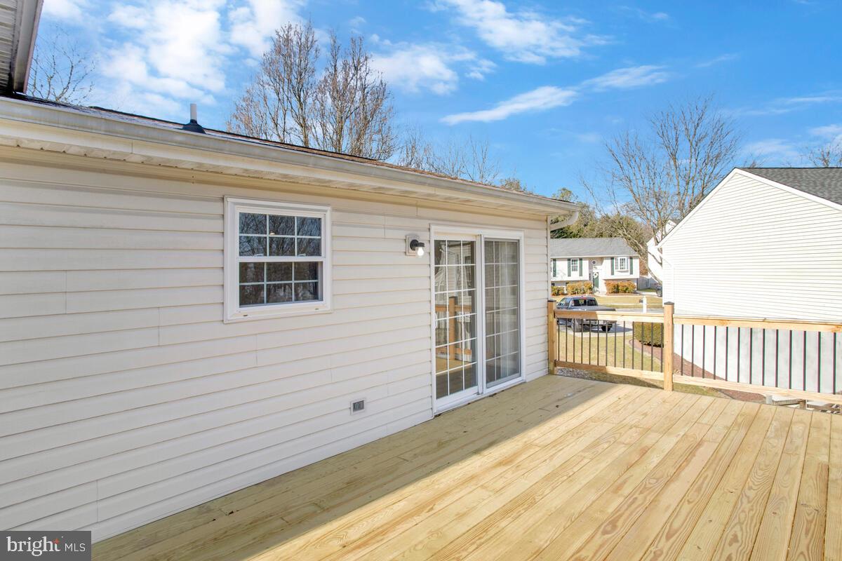 7807 Rippleview Lane Pasadena, MD 21122 - Photo 17 of 35 Gallery Image 17