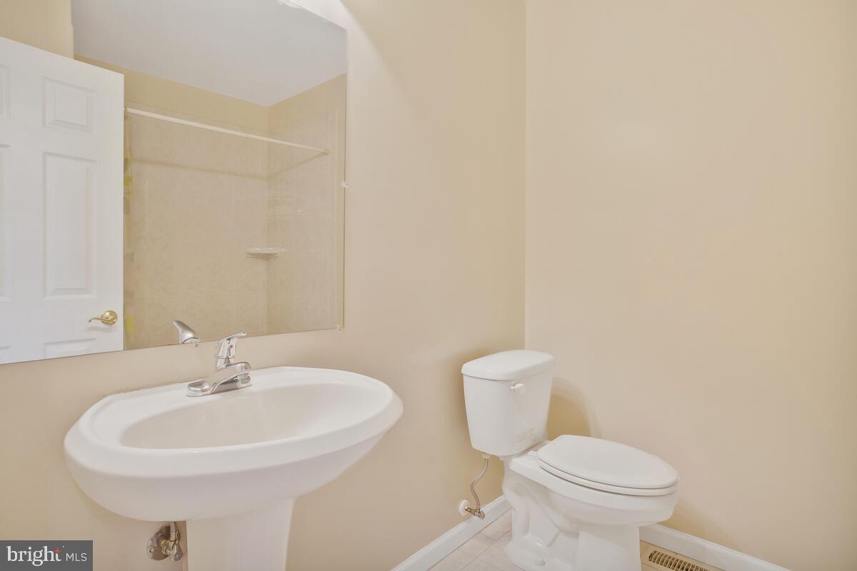 7807 Rippleview Lane Pasadena, MD 21122 - Photo 26 of 35 Gallery Image 26