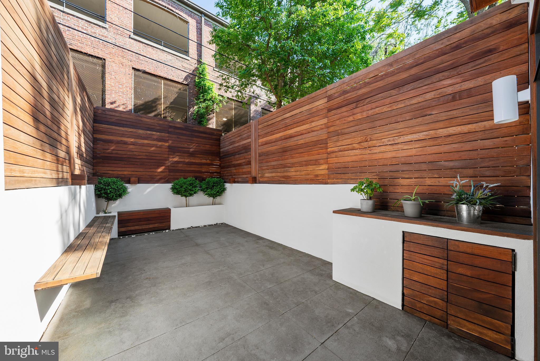 1670 Kalorama Road Northwest Washington, DC 20009 - Photo 16 of 36 Very private hardscaped rear patio