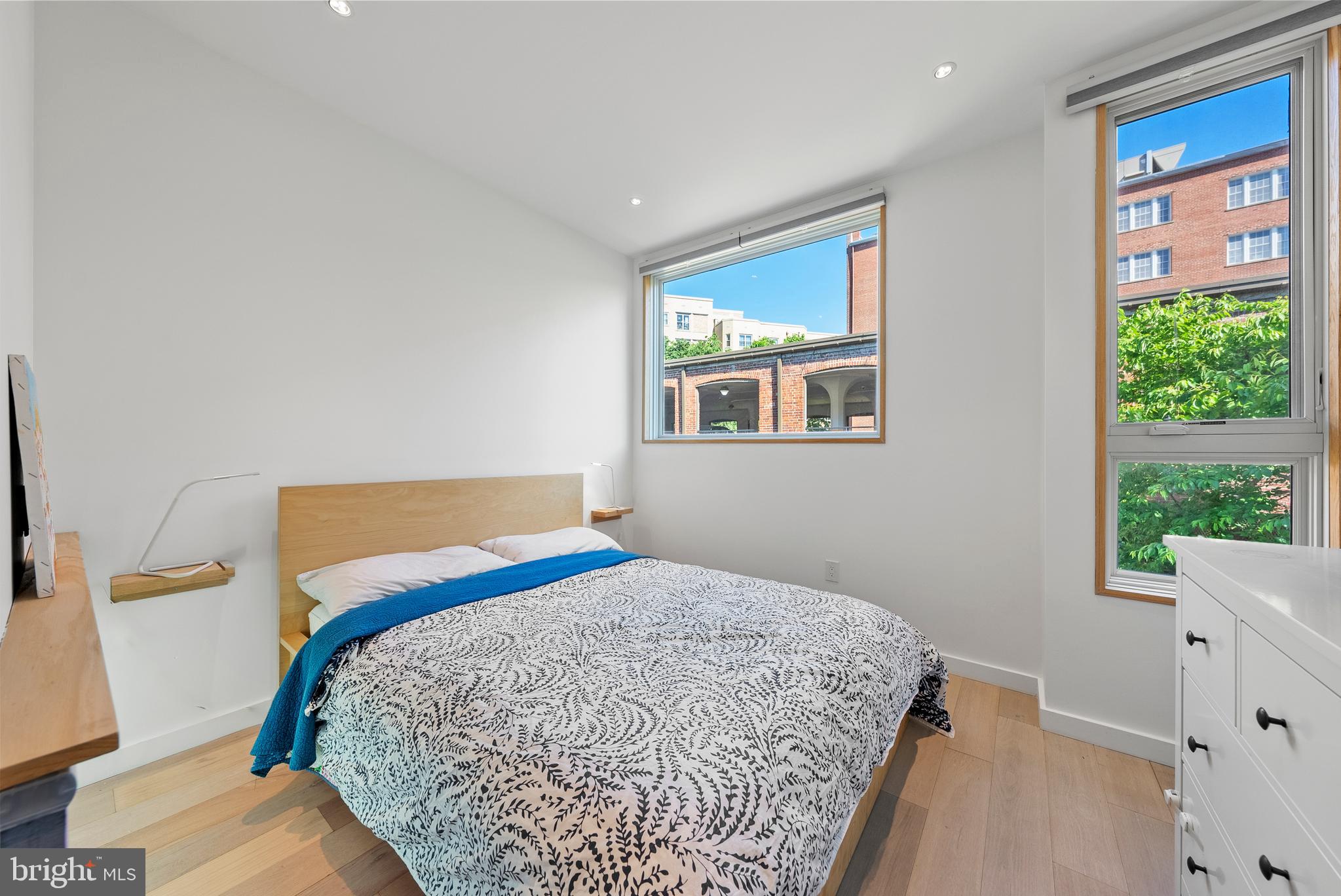 1670 Kalorama Road Northwest Washington, DC 20009 - Photo 28 of 36 Bedroom 2