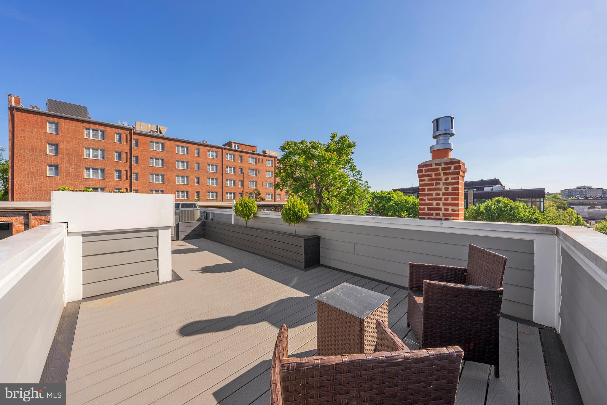 1670 Kalorama Road Northwest Washington, DC 20009 - Photo 34 of 36 Rooftop terrace