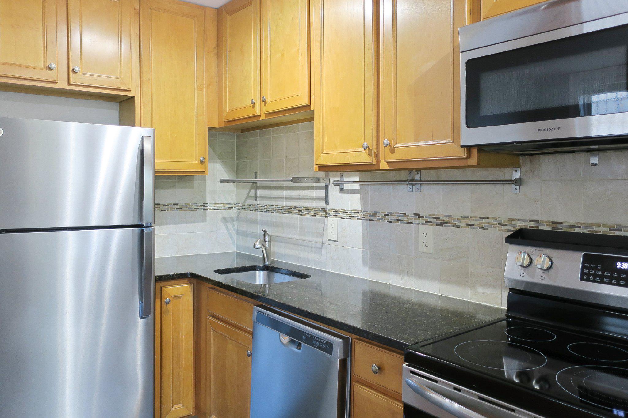 1815 A Street Southeast, Unit 101 Washington, DC 20003 - Photo 2 of 20 Kitchen