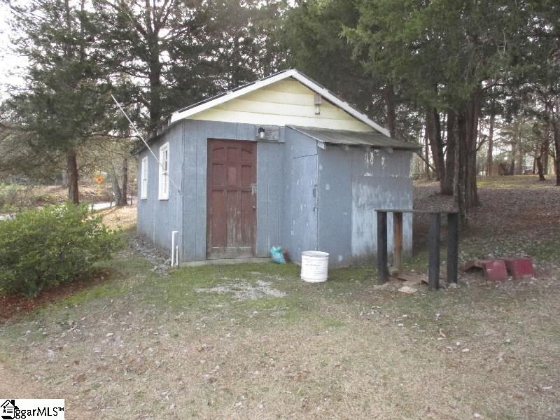 2651 Georgia Road Gray Court, SC 29645 - Photo 9 of 11