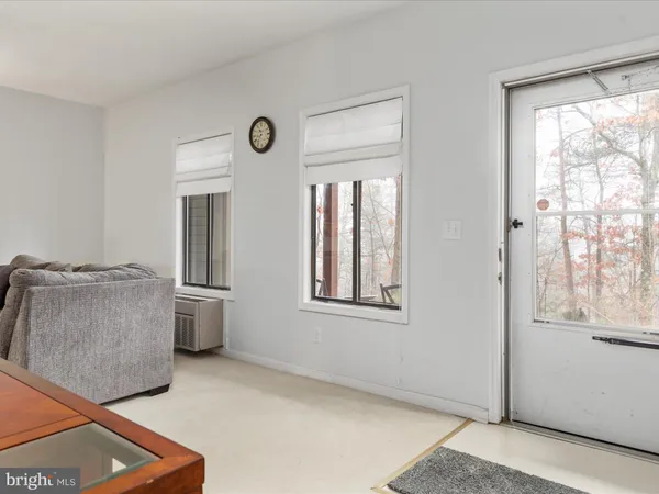 $295,000 | 452 Spitz Lane, Basye, VA 22810