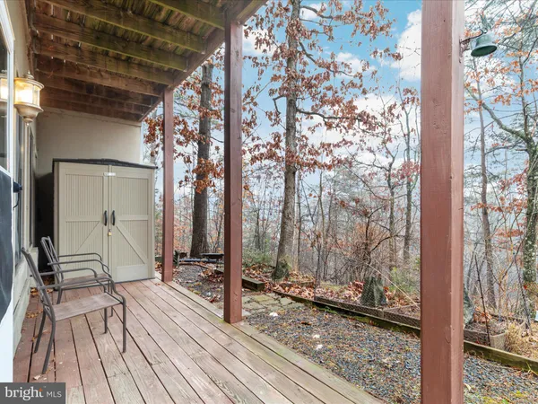 $295,000 | 452 Spitz Lane, Basye, VA 22810