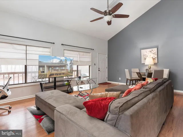 $295,000 | 452 Spitz Lane, Basye, VA 22810