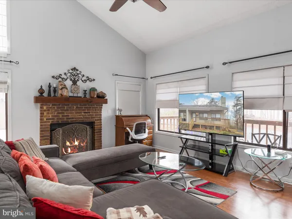$295,000 | 452 Spitz Lane, Basye, VA 22810