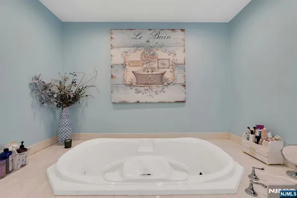 a bathroom with a bathtub