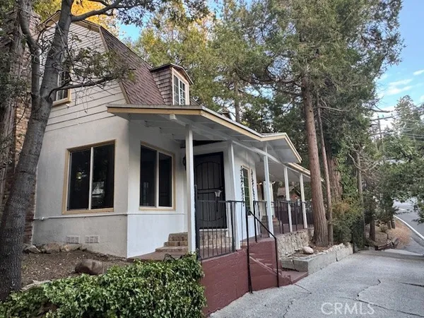 $649,999 | 23581 Lake Drive, Crestline, CA 92325