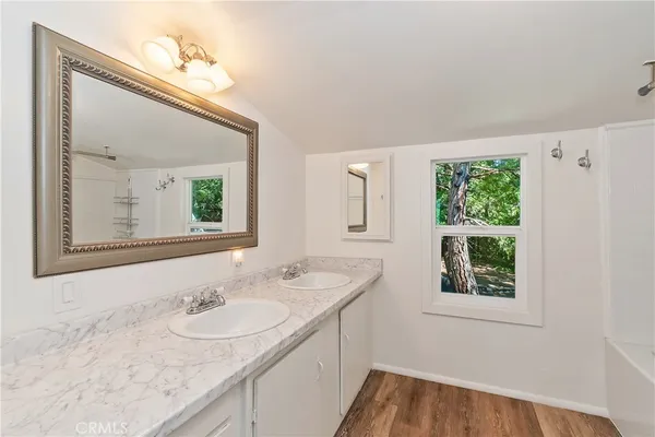 $649,999 | 23581 Lake Drive, Crestline, CA 92325