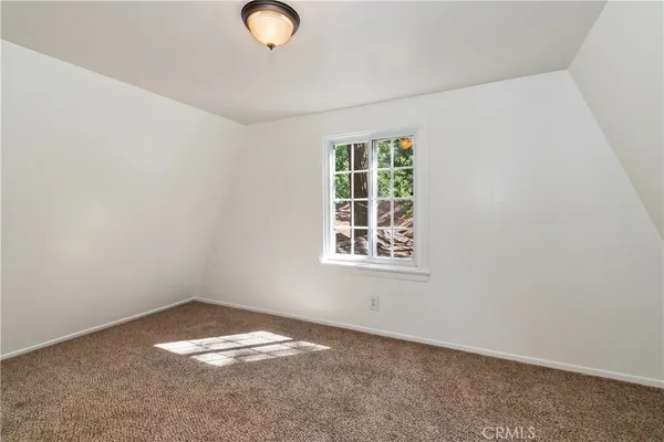 $649,999 | 23581 Lake Drive, Crestline, CA 92325