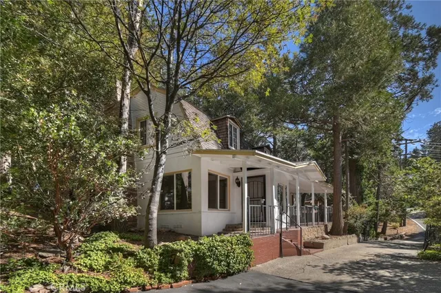 $649,999 | 23581 Lake Drive, Crestline, CA 92325