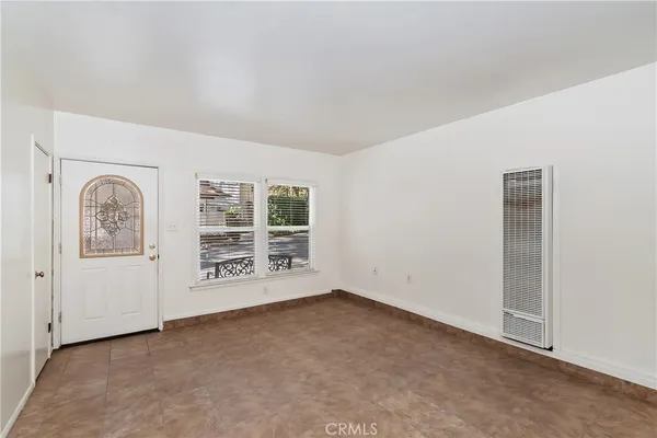 $649,999 | 23581 Lake Drive, Crestline, CA 92325
