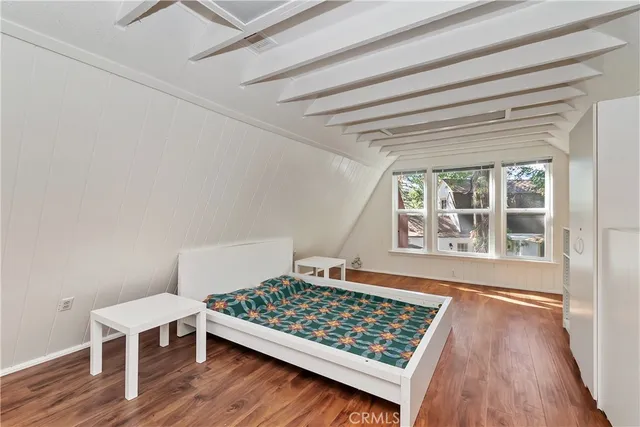 $649,999 | 23581 Lake Drive, Crestline, CA 92325