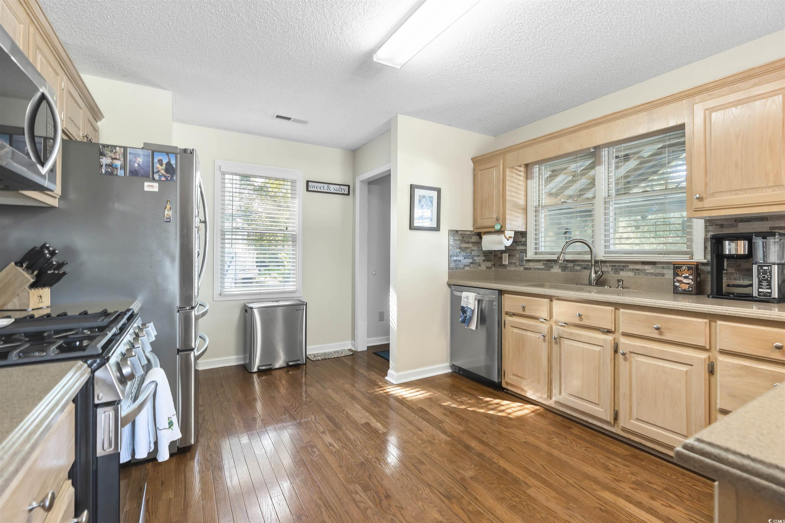 386 Spivey Avenue Murrells Inlet, SC 29576 - Photo 18 of 39