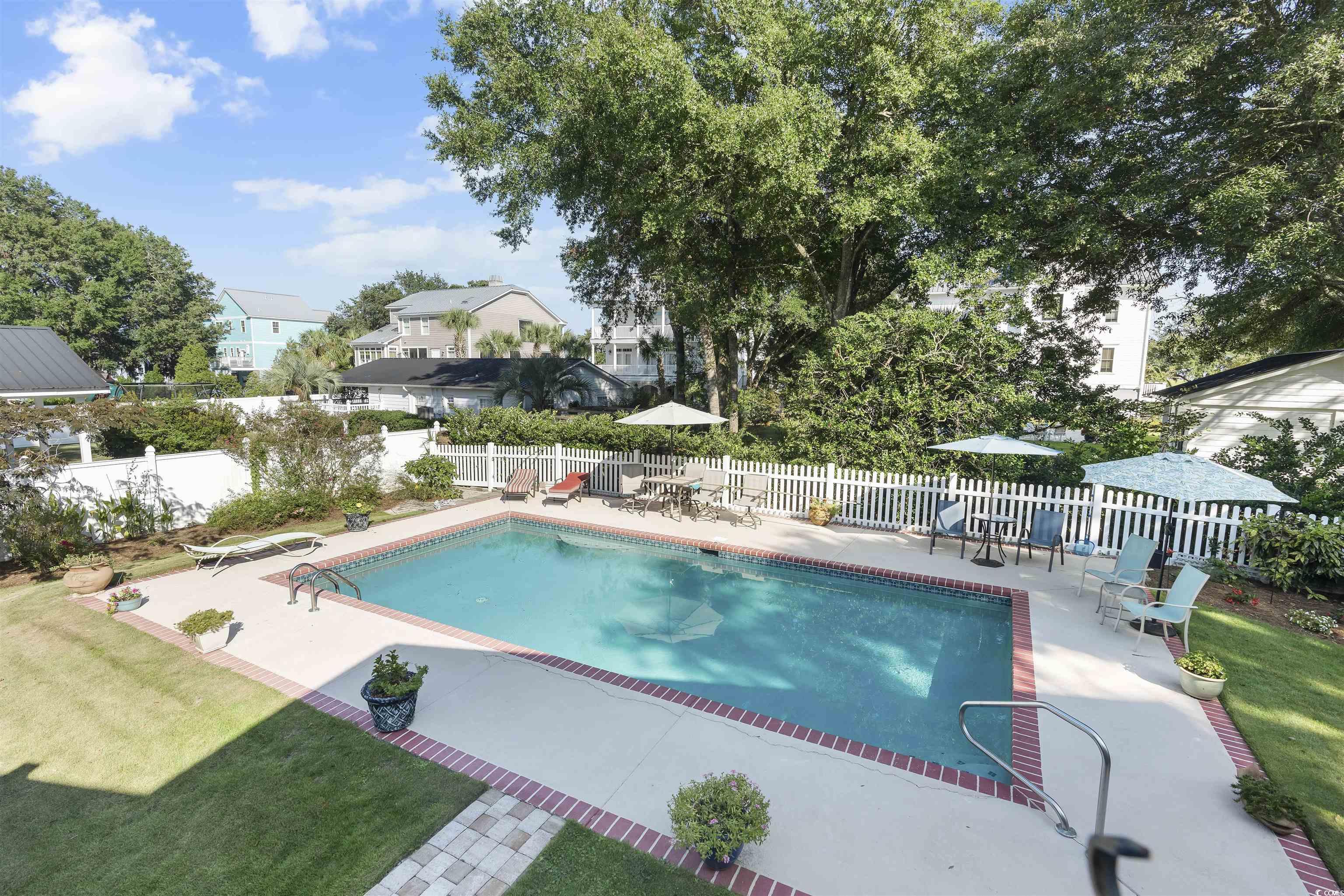 386 Spivey Avenue Murrells Inlet, SC 29576 - Photo 9 of 39