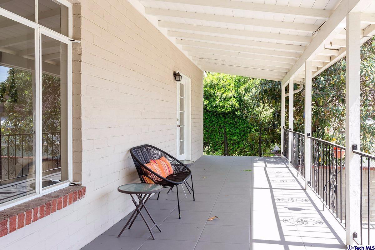 362 West Kenneth Road Glendale, CA 91202 - Photo 11 of 21 Additional Photo