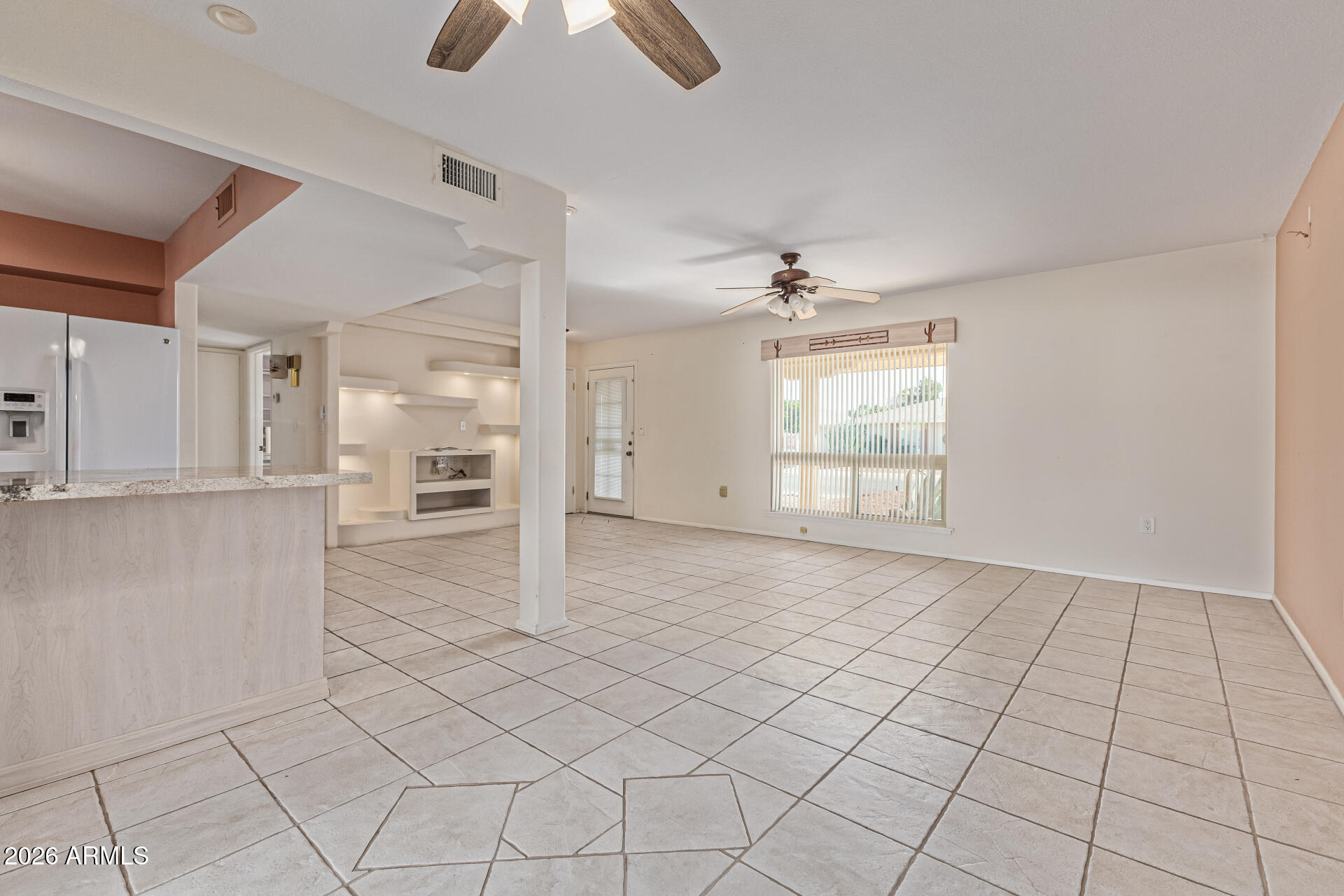 10940 West White Mountain Road Sun City, AZ 85351 - Photo 14 of 27 04-White Mountain