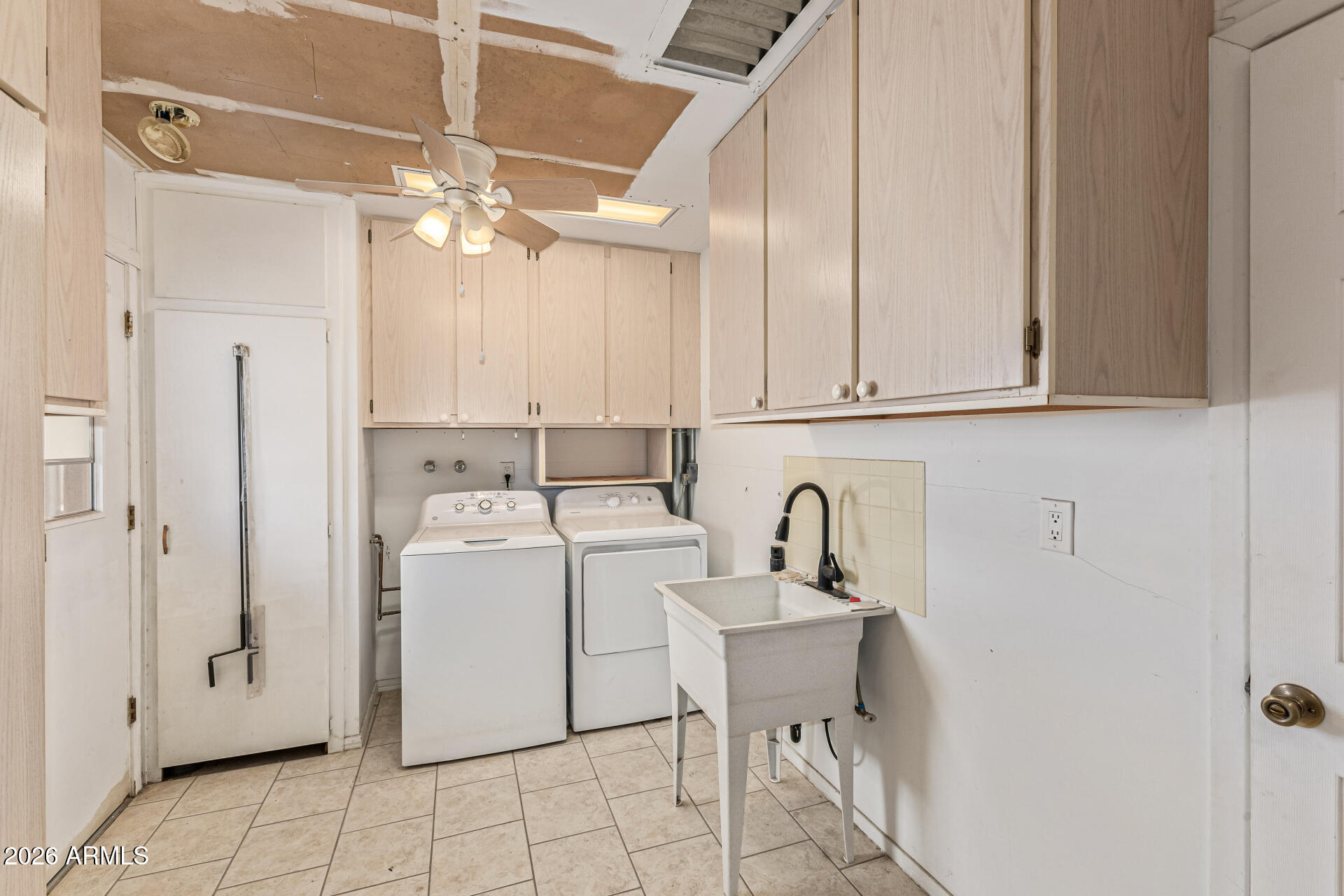 10940 West White Mountain Road Sun City, AZ 85351 - Photo 25 of 27 20-White Mountain