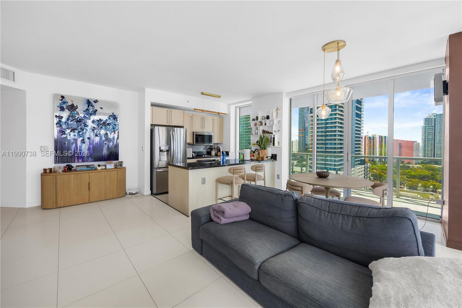 79 Southwest 12th Street, Unit 2401S Miami, FL 33130 - Photo 13 of 29