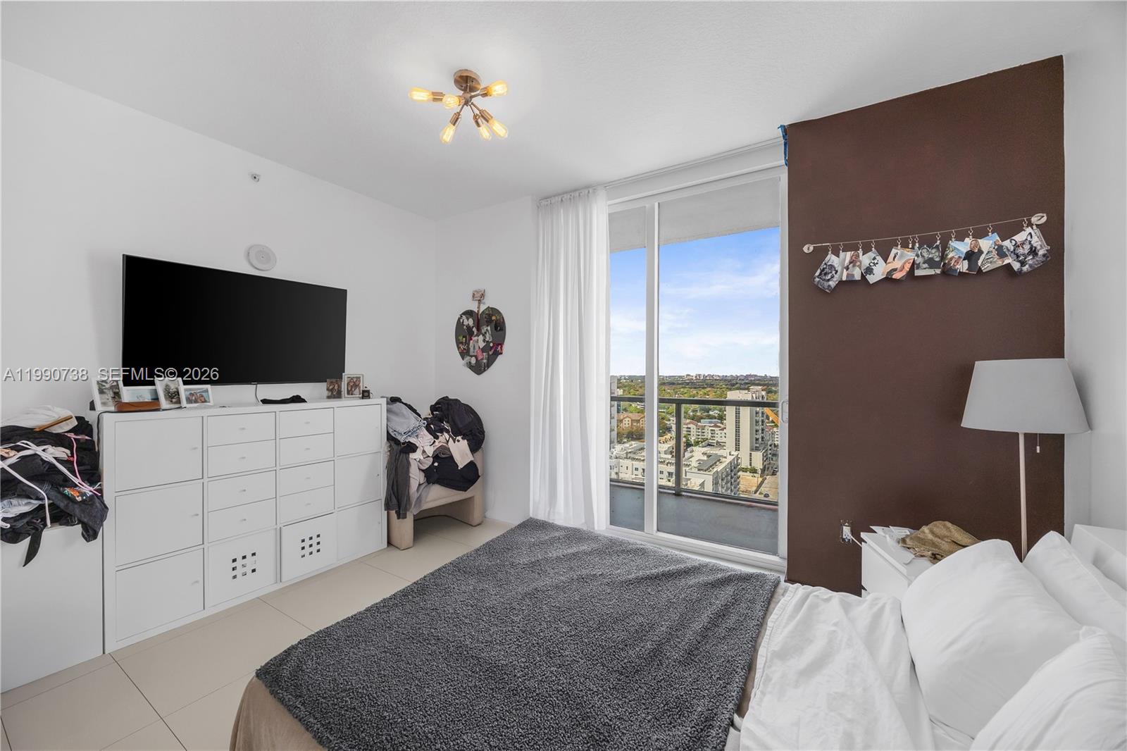 79 Southwest 12th Street, Unit 2401S Miami, FL 33130 - Photo 26 of 29