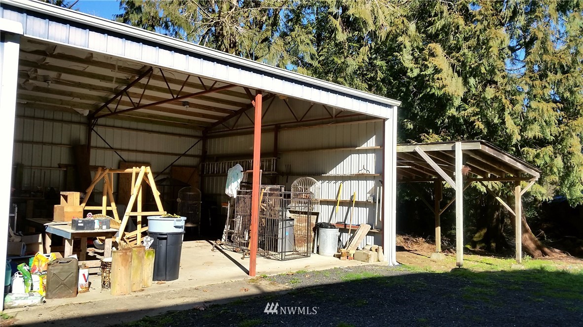 281 East Harding Hill Road Allyn, WA 98524 - Photo 12 of 13 Gallery Image 12