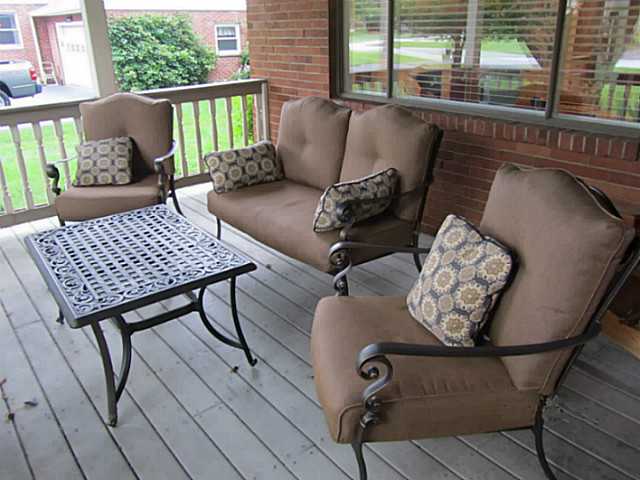 3760 Saturn Road Hilliard, OH 43026 - Photo 2 of 18 Gallery Image 2