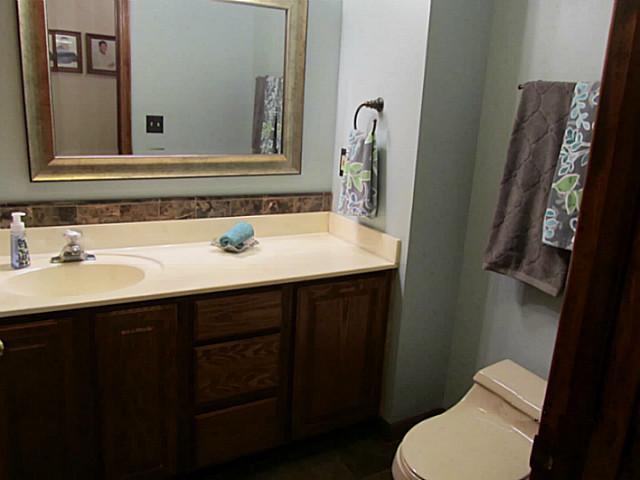 3760 Saturn Road Hilliard, OH 43026 - Photo 9 of 18 Gallery Image 9