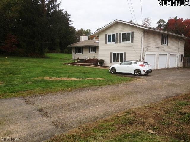 2573 Smith Road Akron, OH 44333 - Photo 3 of 21