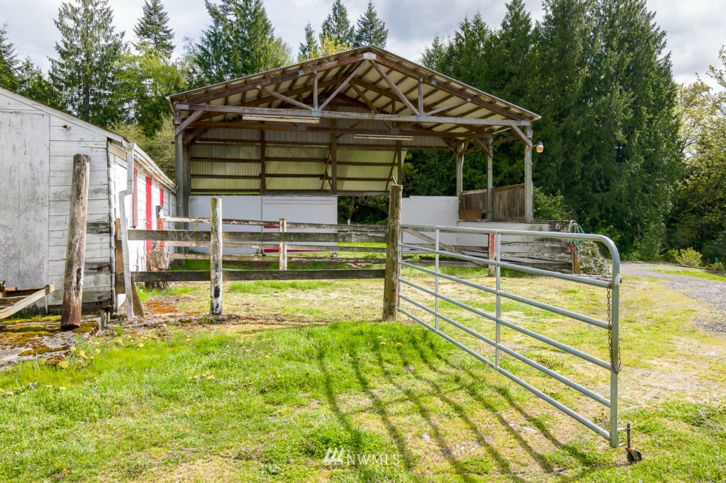 2502 North Shore Road Bellingham, WA 98226 - Photo 15 of 25 Gallery Image 15