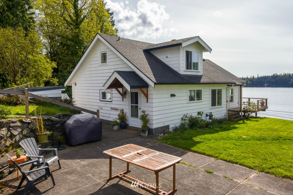 2502 North Shore Road Bellingham, WA 98226 - Photo 16 of 25 Gallery Image 16