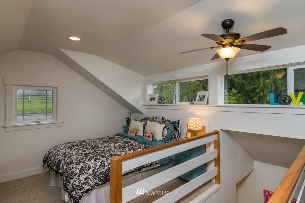2502 North Shore Road Bellingham, WA 98226 - Photo 19 of 25 Gallery Image 19