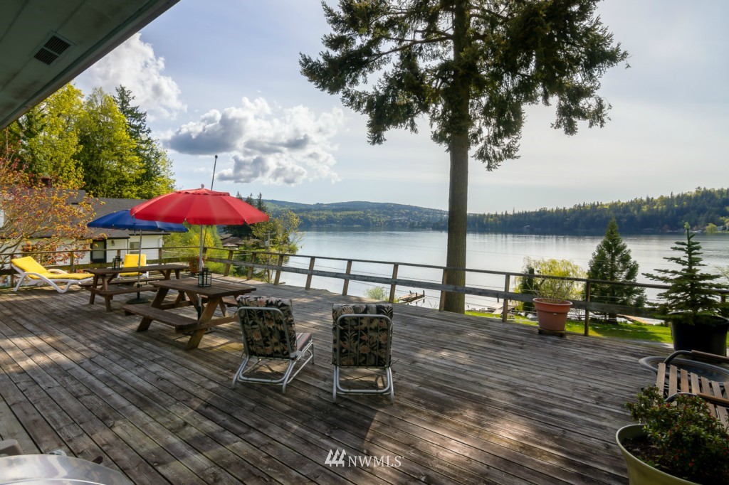 2502 North Shore Road Bellingham, WA 98226 - Photo 3 of 25 Gallery Image 3