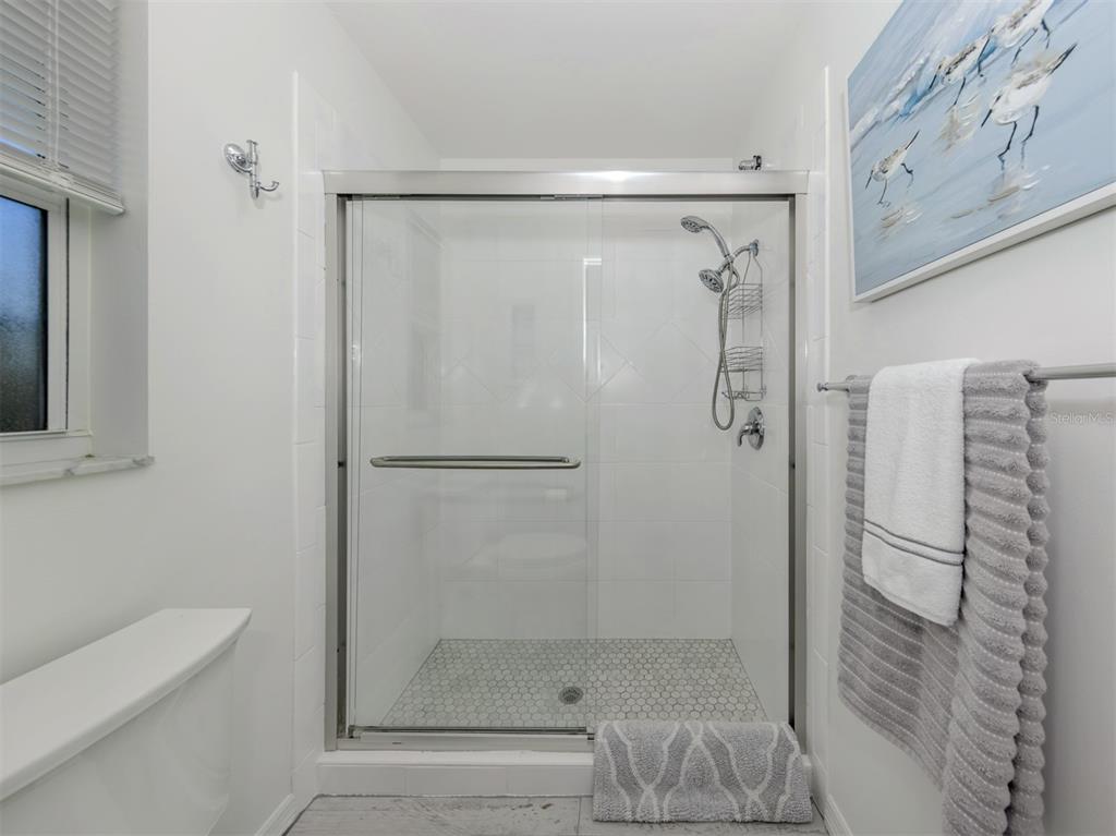 1232 Pine Needle Road Venice, FL 34285 - Photo 33 of 91 Gallery Image 33