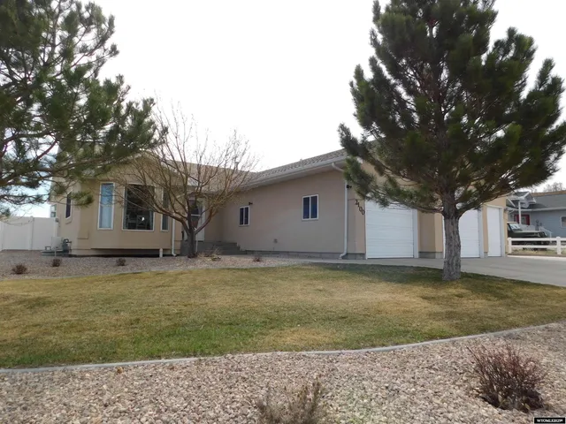 $485,000 | 2100 Hitching Post Drive, Green River, WY 82935
