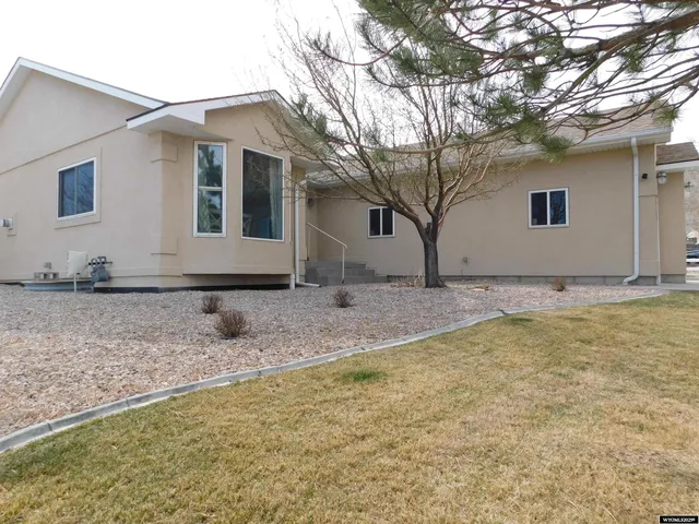 $485,000 | 2100 Hitching Post Drive, Green River, WY 82935