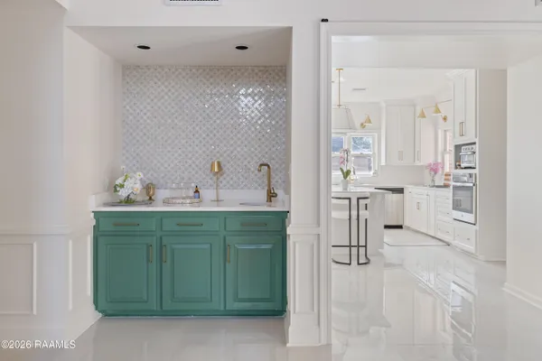 $629,000 | 215 Spyglass Lane, Broussard, LA 70518