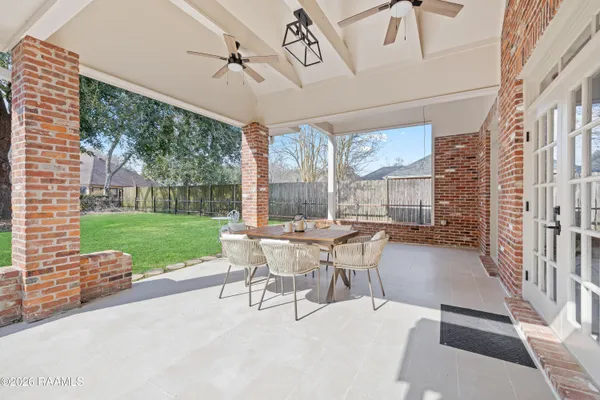 $629,000 | 215 Spyglass Lane, Broussard, LA 70518