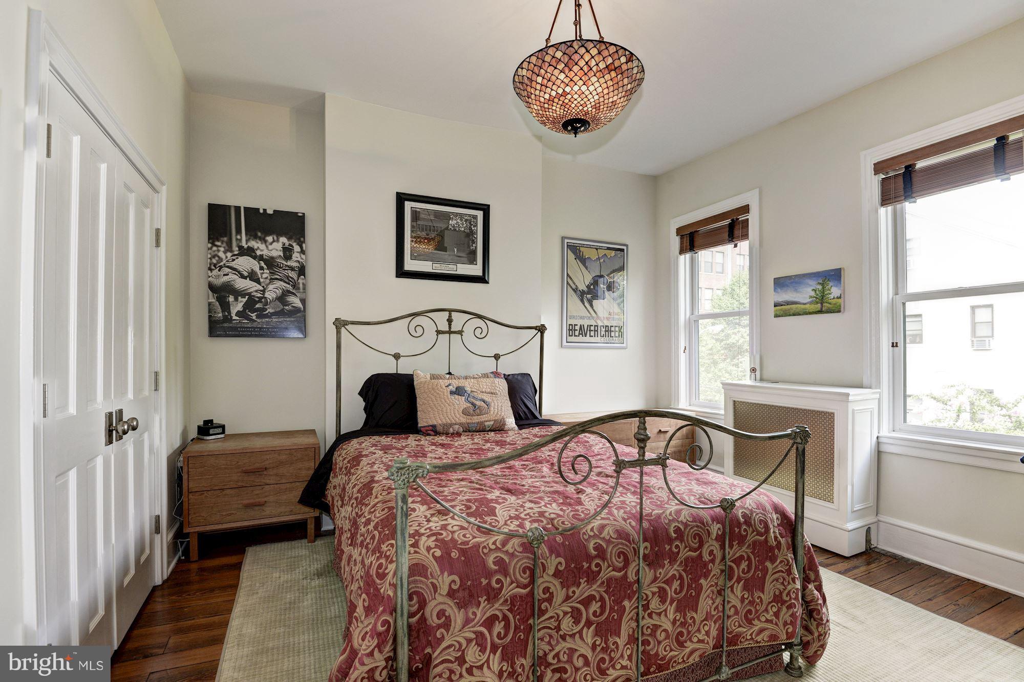 1335 Corcoran Street Northwest Washington, DC 20009 - Photo 17 of 20 Bedroom